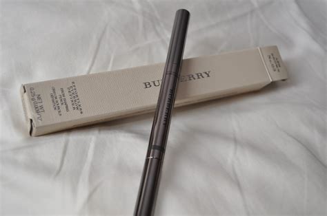 burberry brow definer swatches